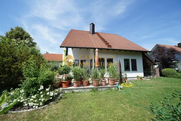 Einfamilienhaus mit Garten, Terrasse, Keller, D-Garage, Erbpacht kaufen in 85411 Hohenkammer