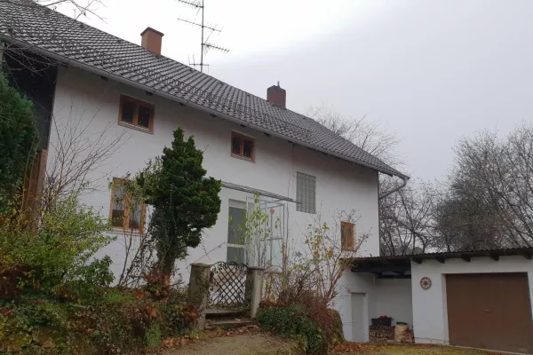 Einfamilienhaus mit Balkon, Terrasse, Garten & Garage kaufen in 85560 Ebersberg