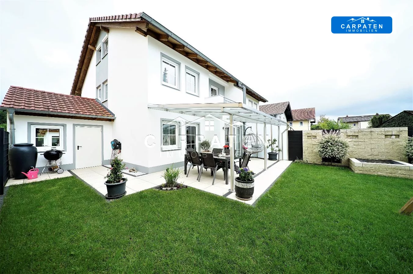 Haus & Terrasse