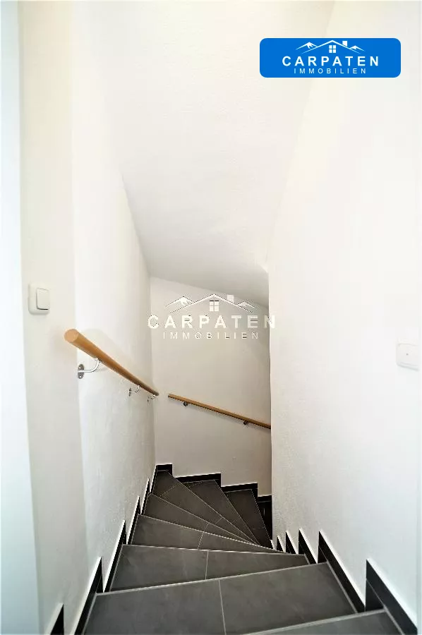 Treppen UG