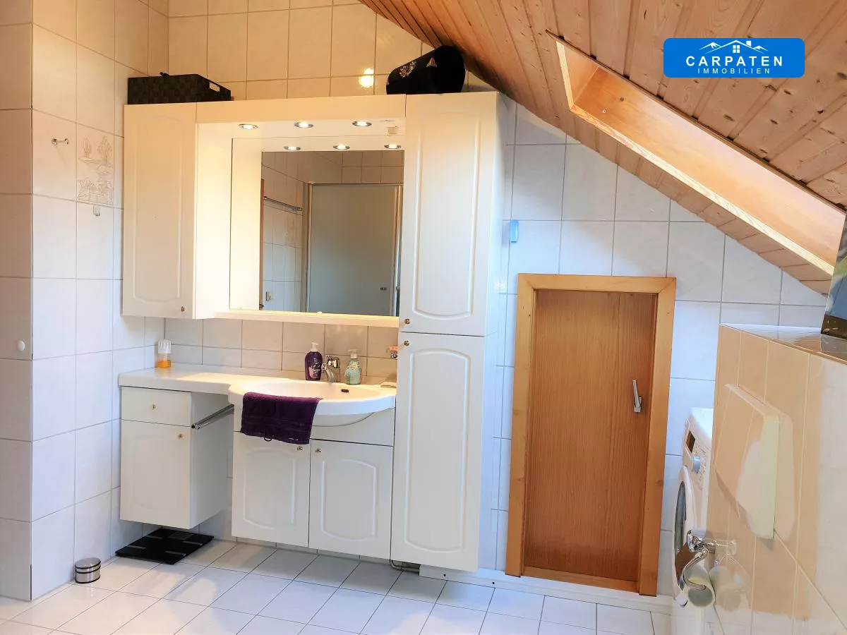Badezimmer OG..
