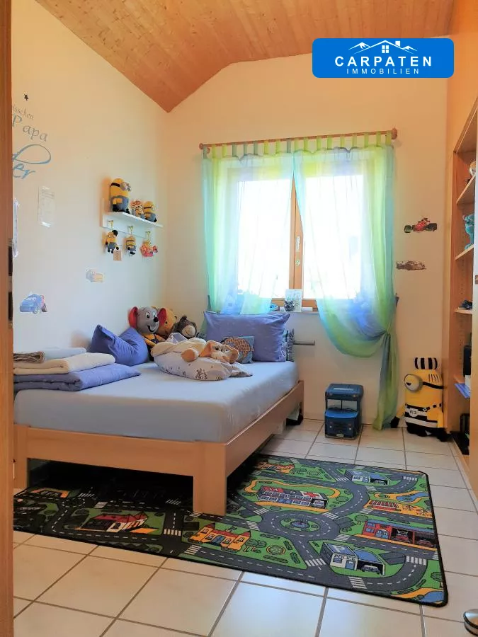 Kinderzimmer 1 OG