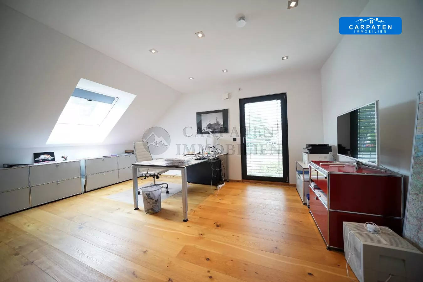 Büro OG
