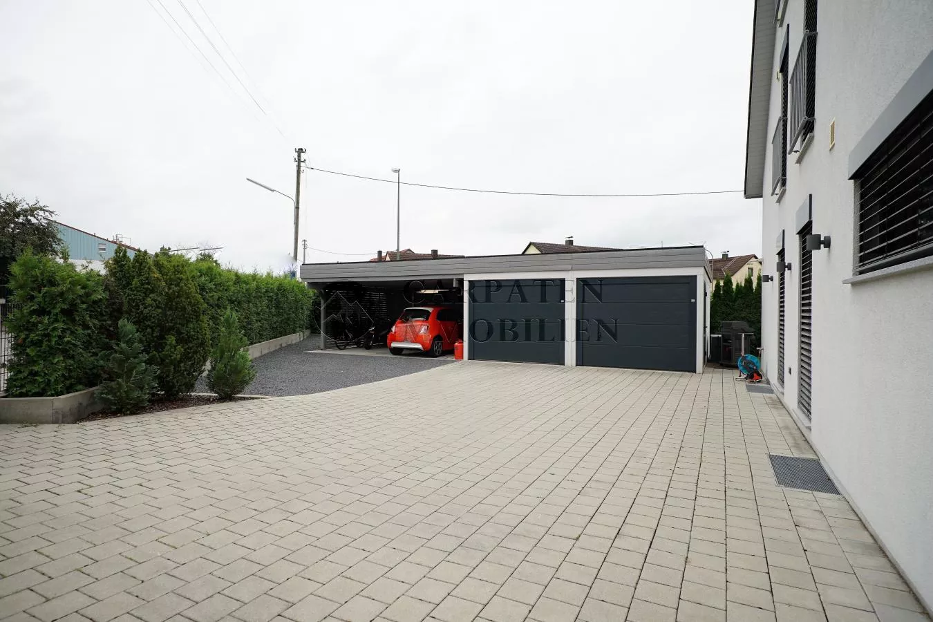 Garagen & Carport
