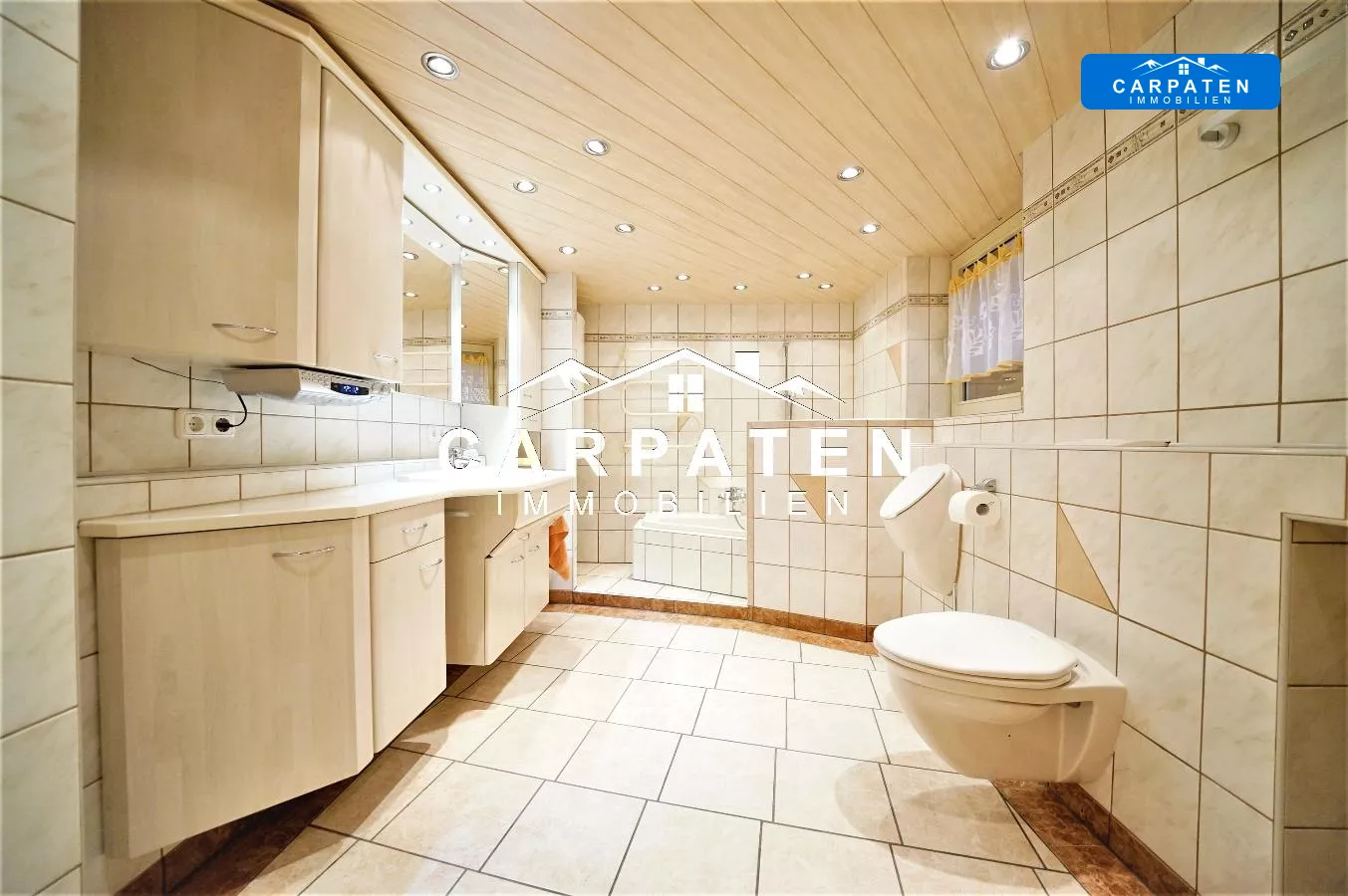Badezimmer EG