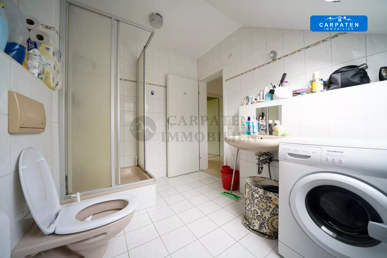 Badezimmer Whg DG