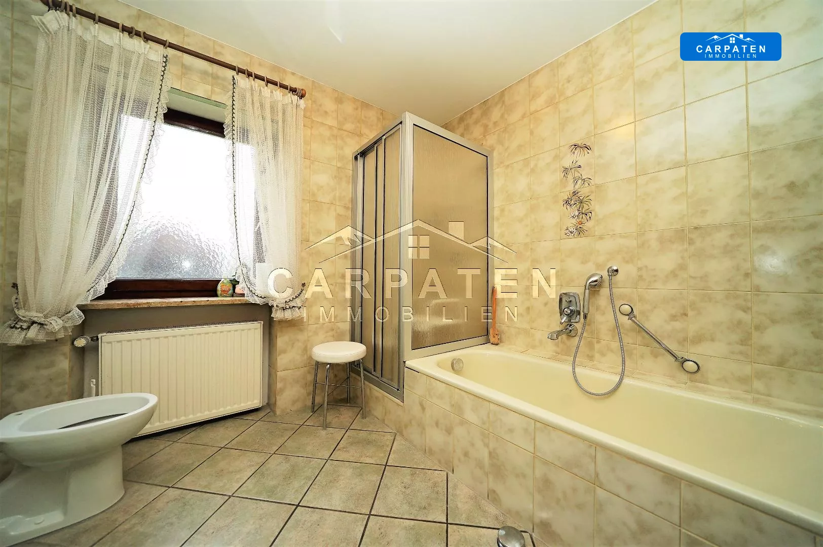 Badezimmer EG