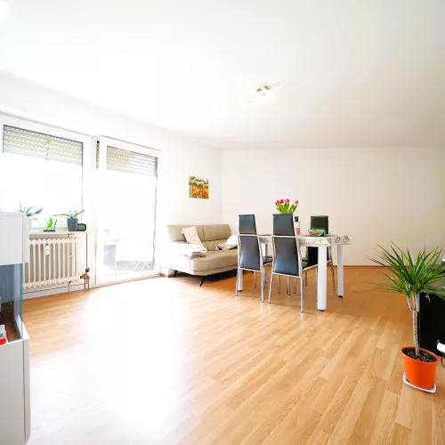 Attraktive Kapitalanlage: Geräumige 3-Zimmer-Wohnung mit Loggia in begehrter Lage - 83024 Rosenheim