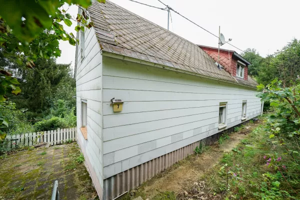 Renovierungsbedürftiges Einfamilienhaus mit Garten kaufen in 95632 Wunsiedel