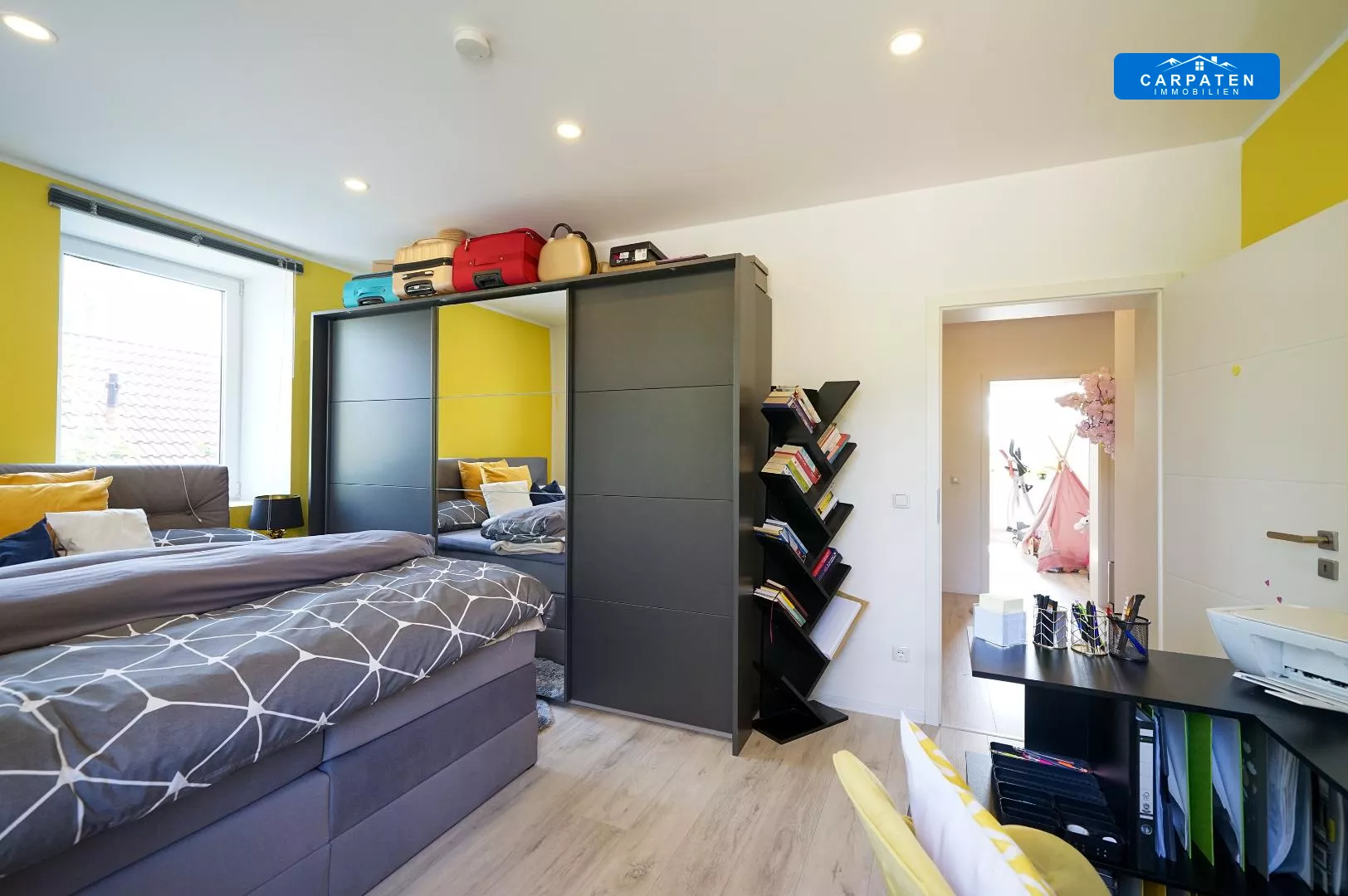 Schlafzimmer.