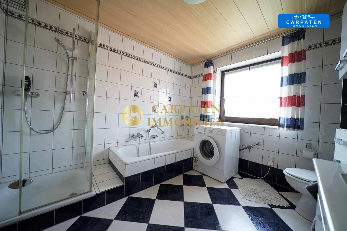 Badezimmer DG