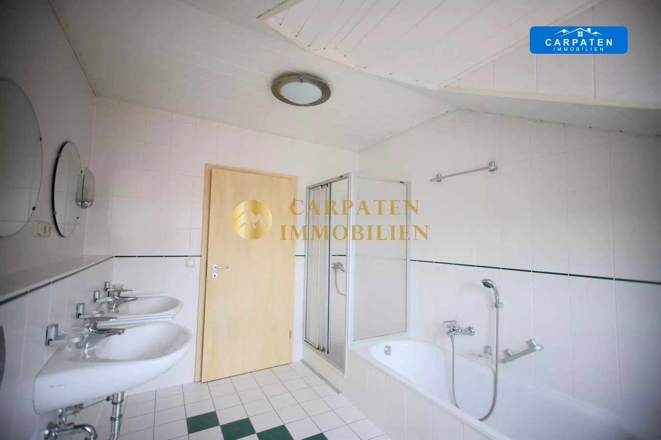 Badezimmer OG