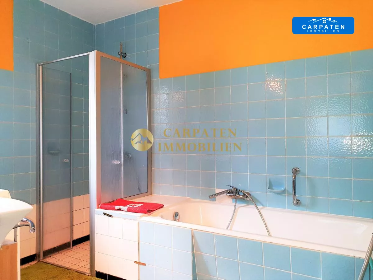 Badezimmer EG