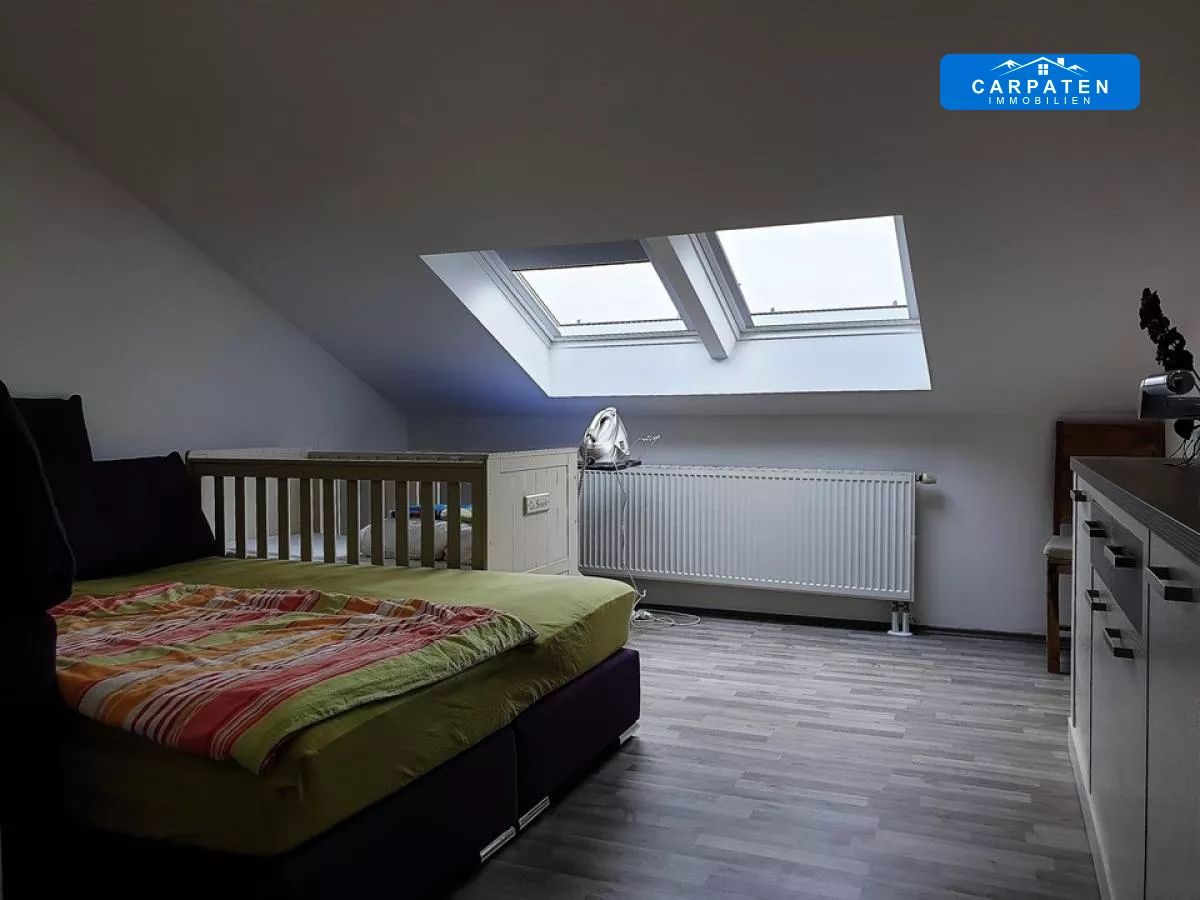 Schlafzimmer 2 DG