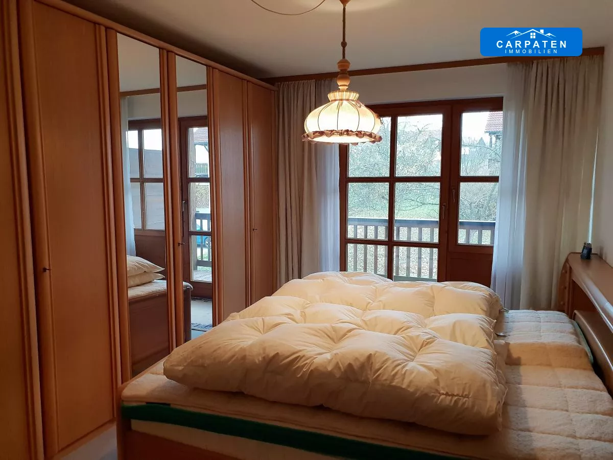 Schlafzimmer (2)