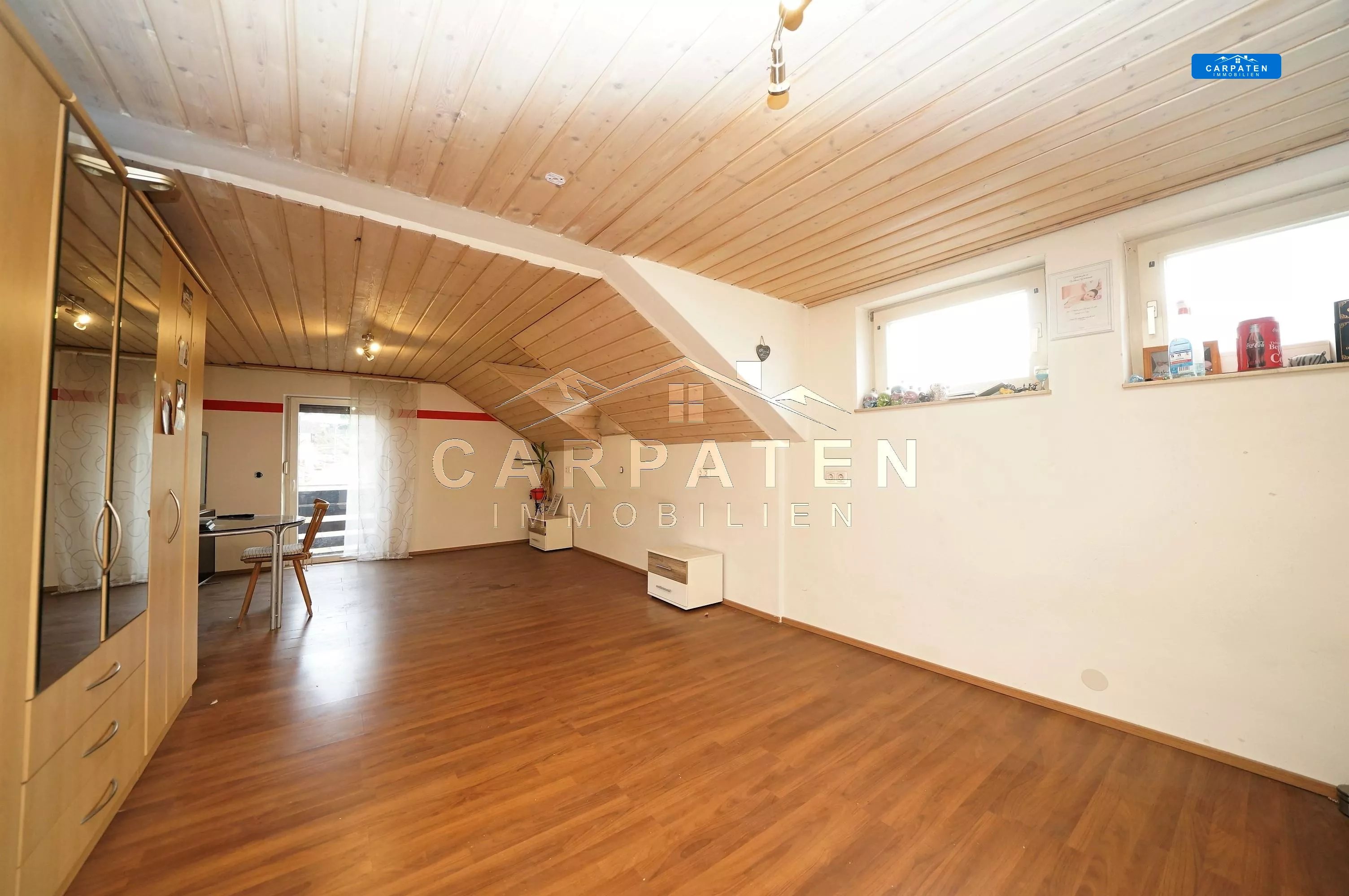 Schlafzimmer DG